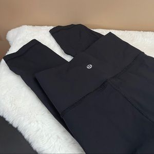 LULULEMON 28” Wunder Under Tight